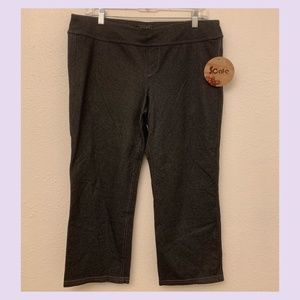 Athleta Denim Capri